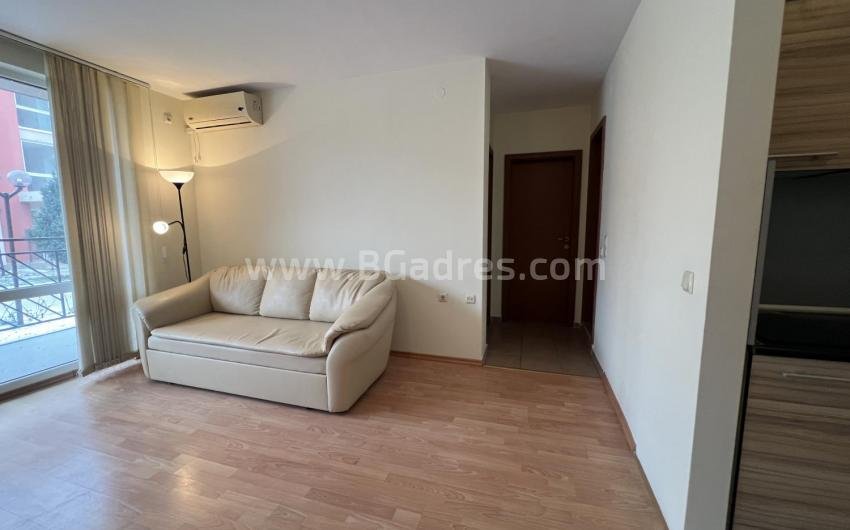 Квартира в комплексе Холидей Форт І №4600