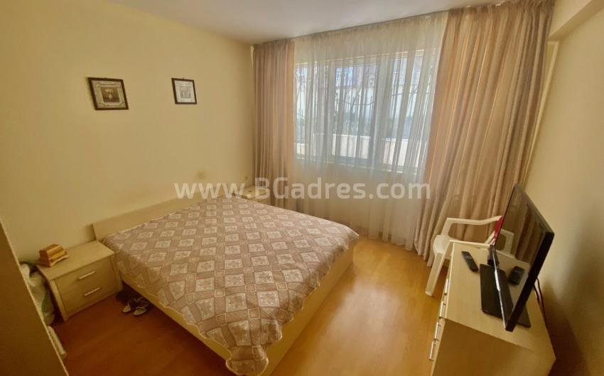 Cheap two bedroom apartment on the seaside І №3222