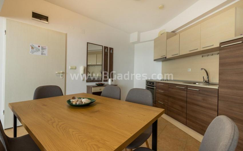 Sea view apartment at a bargain price І №3212