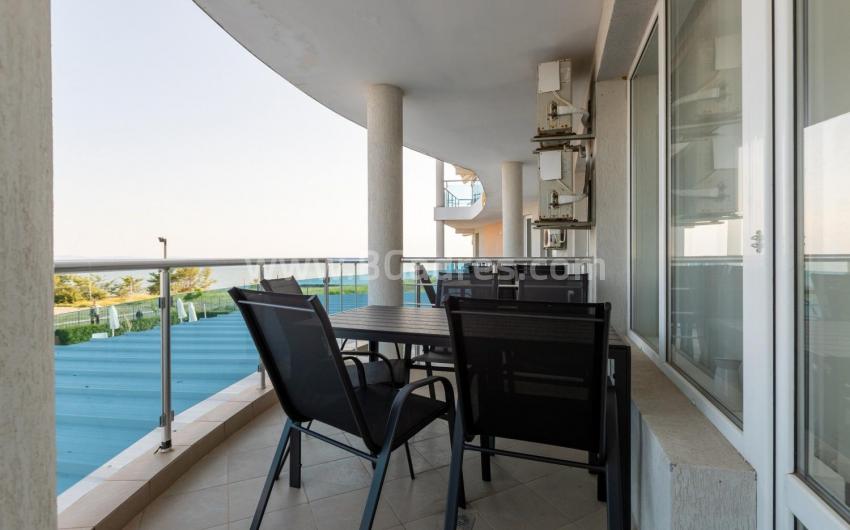 Two bedroom apartment with sea view І №3127