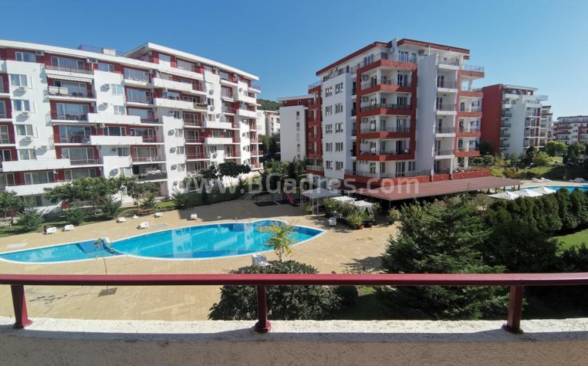 Large apartment with sea views in Sveti Vlas | No. 2122