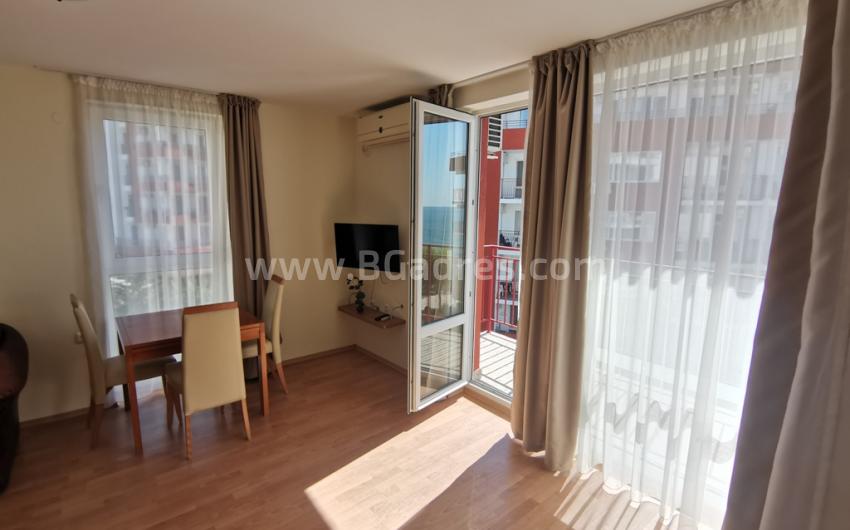 Large apartment with sea views in Sveti Vlas | No. 2122