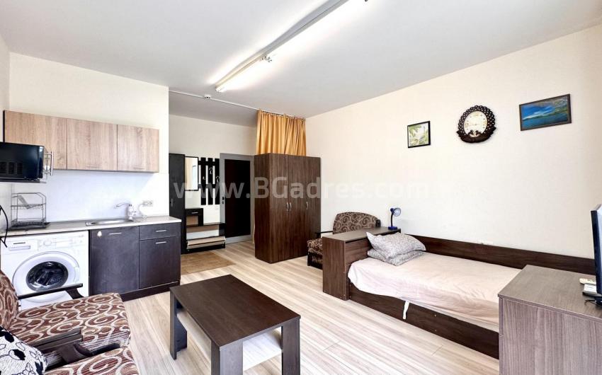 Студия в центре Солнечного Берега І №4414