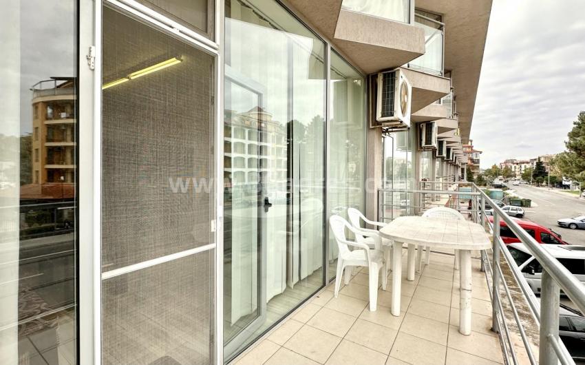 Студия в центре Солнечного Берега І №4414