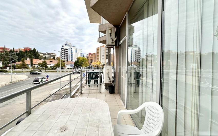 Студия в центре Солнечного Берега І №4414