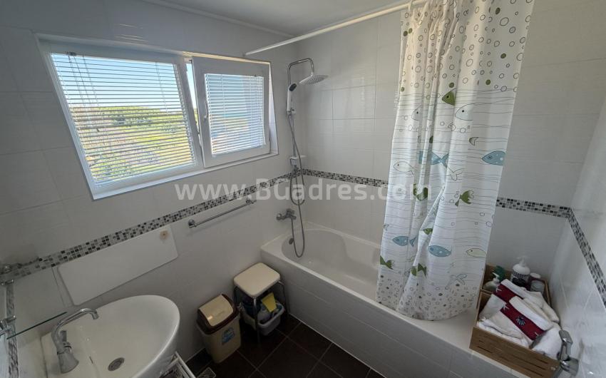 Sea view apartment in Chernomorets І №4805