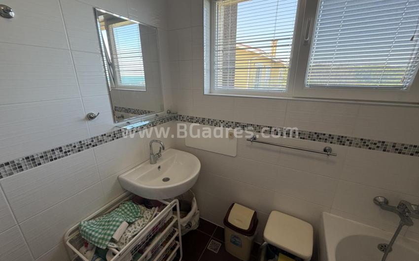 Sea view apartment in Chernomorets І №4805