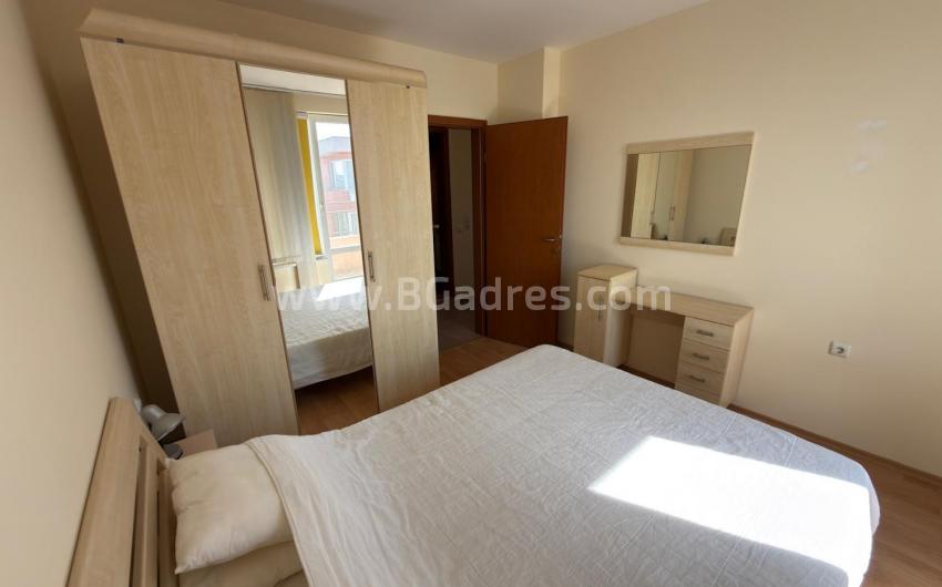 Апартамент в комплекс Холидей Форт І №4374