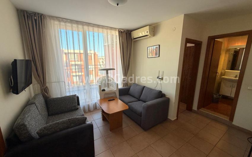 Квартира в комплексе Холидей Форт І №4440