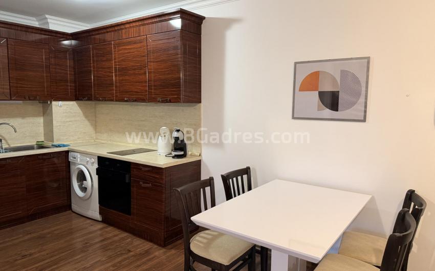 Sea view apartment in Pomorie І №4664
