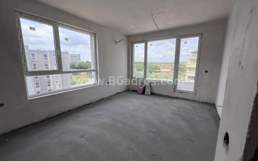 Апартамент в жилищна сграда в Поморие І №4321