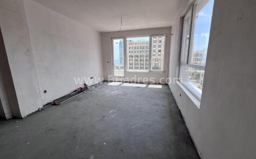 Апартамент в жилищна сграда в Поморие І №4321