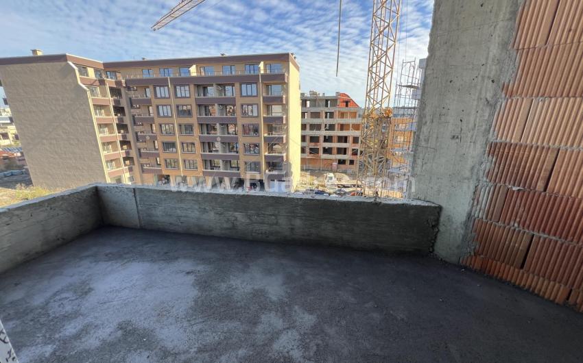 Апартамент в жилищна сграда в Поморие І №4502