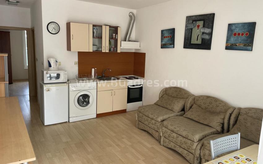 Cheap one bedroom apartment on the seaside І №3546