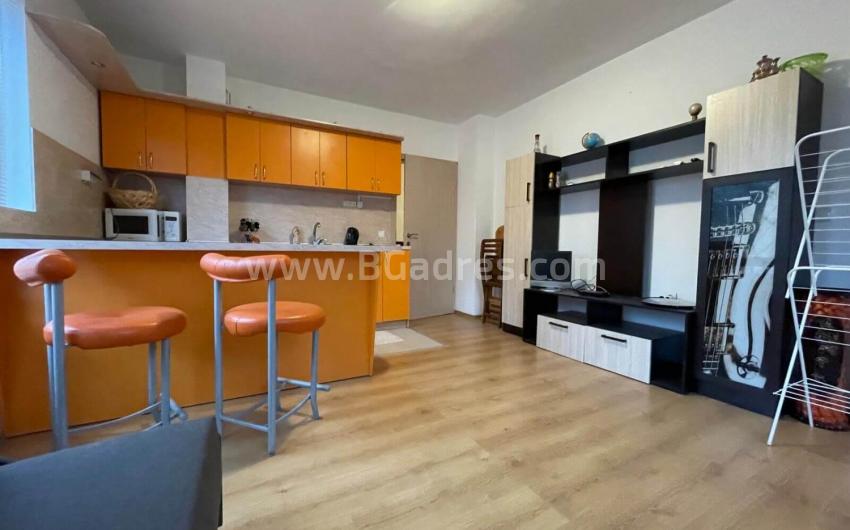 Cheap apartment with low maintenance fee І №2815