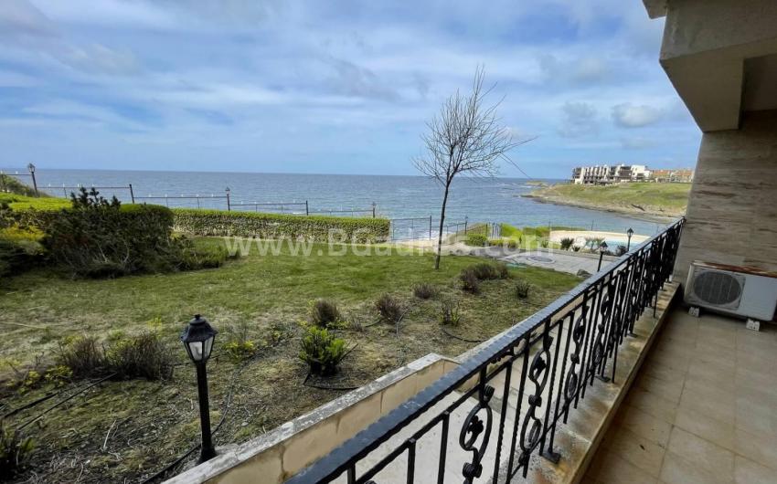 Sea view apartment on the first line І No. 2527