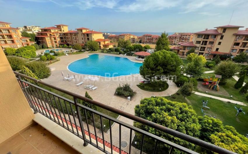 Large apartment with sea view I №2603