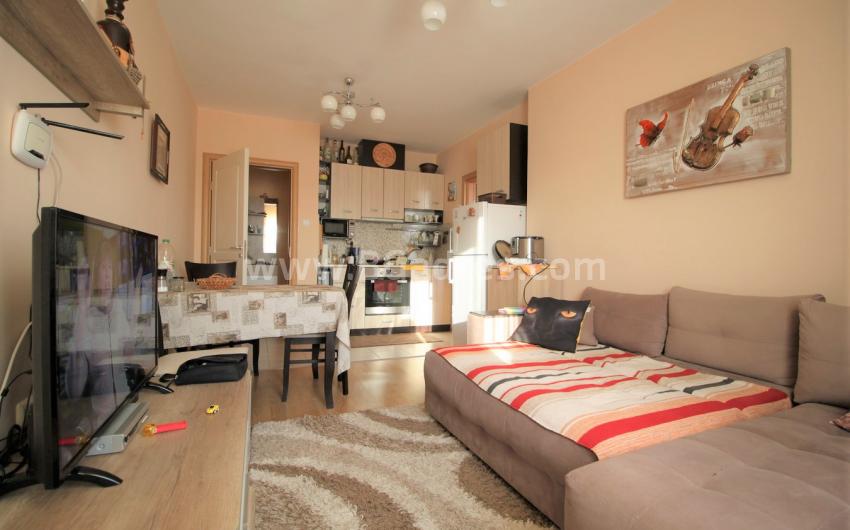 Three-room apartment with excellent furniture | No. 2081