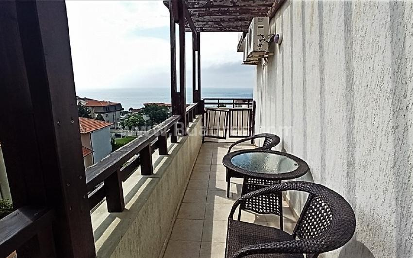 Large studio with sea view | No. 2035