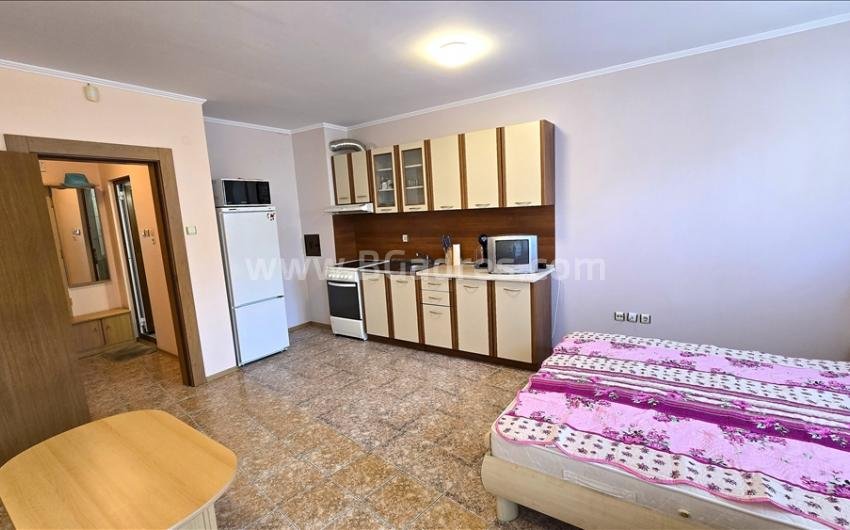 Studio with low maintenance fee in Sunny Beach І №4352