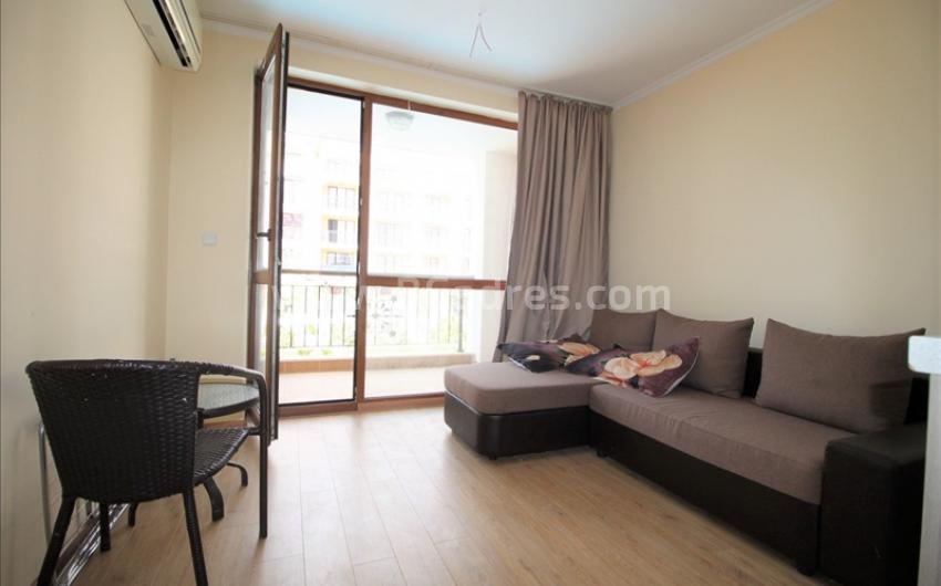 Buy inexpensive studio in Elenite | No. 2213