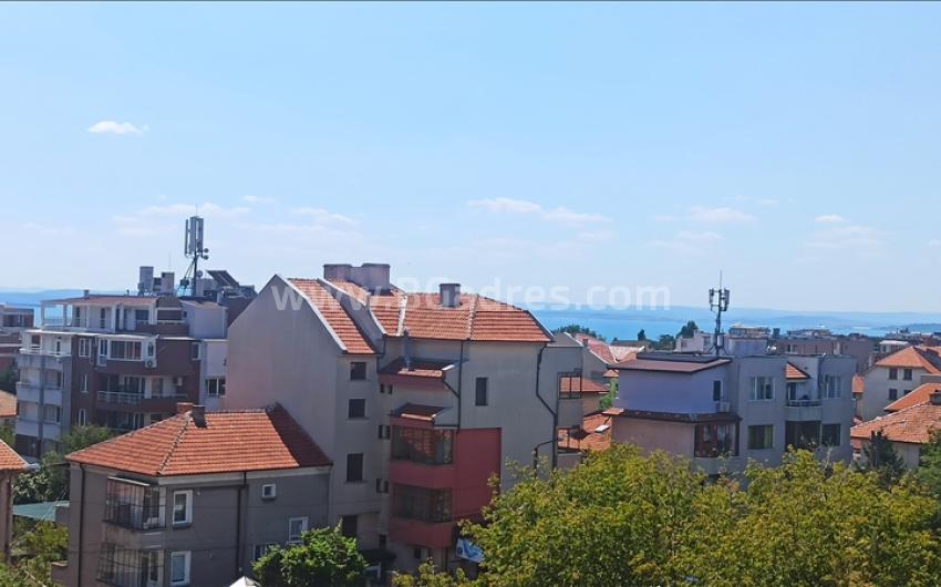 Wohnung mit einem großen Balkon mit Meerblick in Sarafovo | No 2101