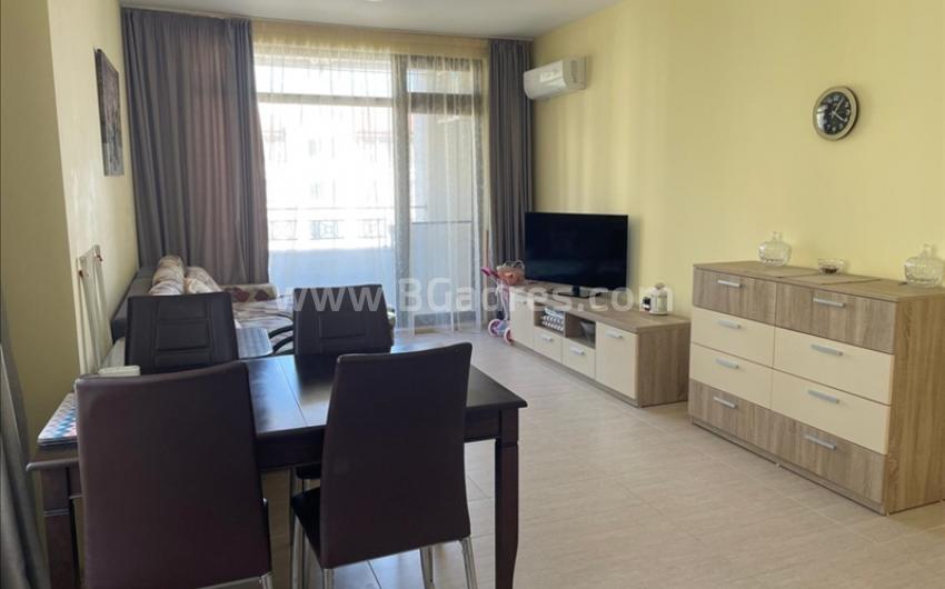 Three-room apartment in Greenlife Resort I №2427