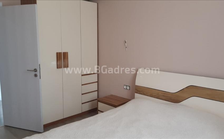 House with three bedrooms in Aleksandrovo I №2441