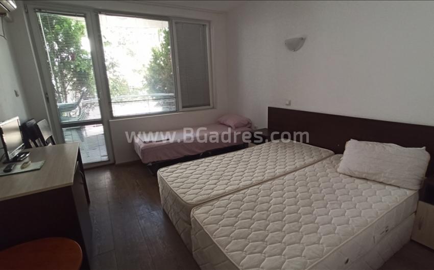 Inexpensive studio in Sarafovo I №2408