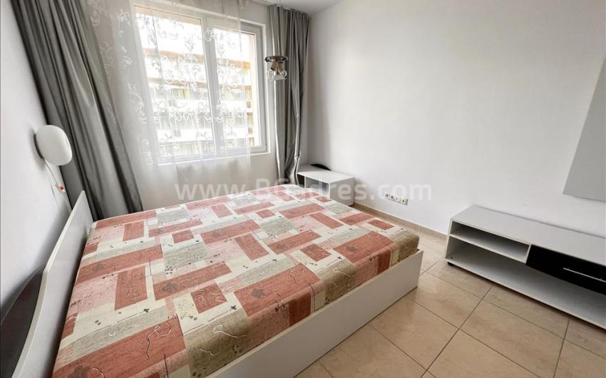 Apartment in the complex Admiral Plaza I №2632