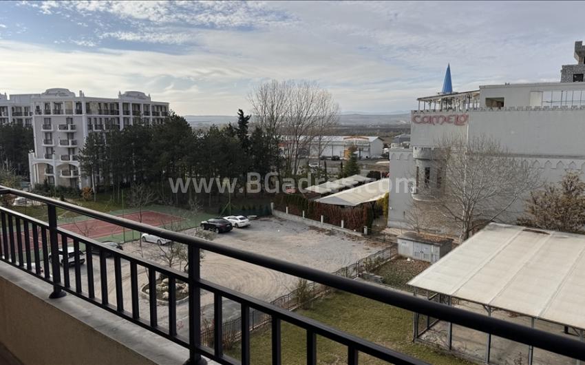 Большая квартира в комплексе Гранд Камелия І №3353