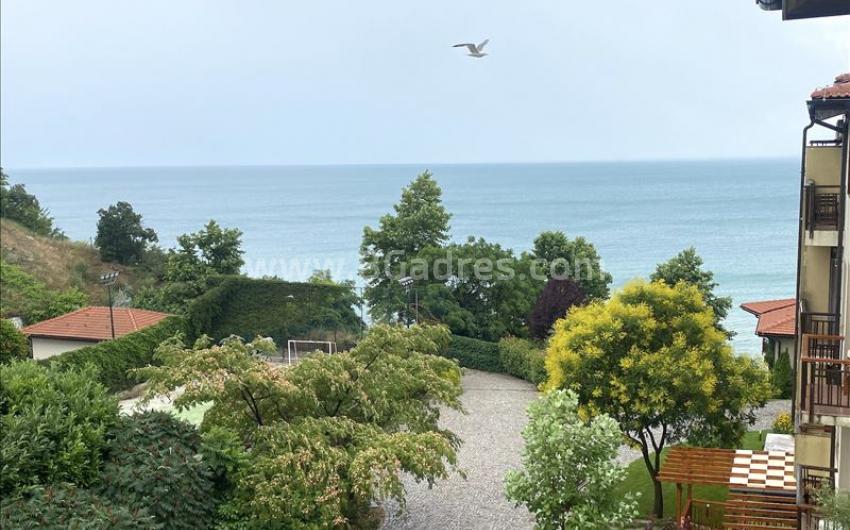 Sea view apartment on the first coastline І No. 2471