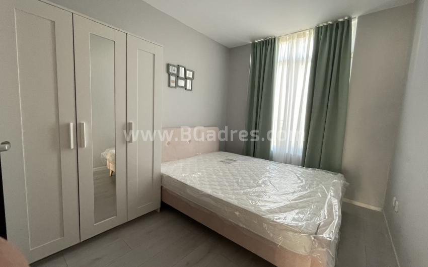 Apartment with new furniture at the seaside І №2776