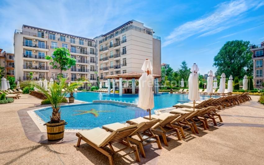 Apartment with new furniture at the seaside І №2776