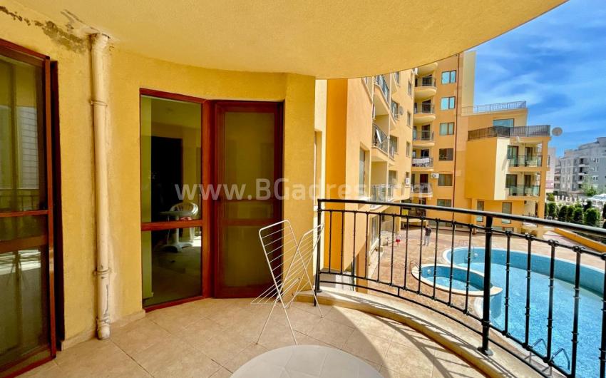 Three-room apartment in Royal Sun I №2403