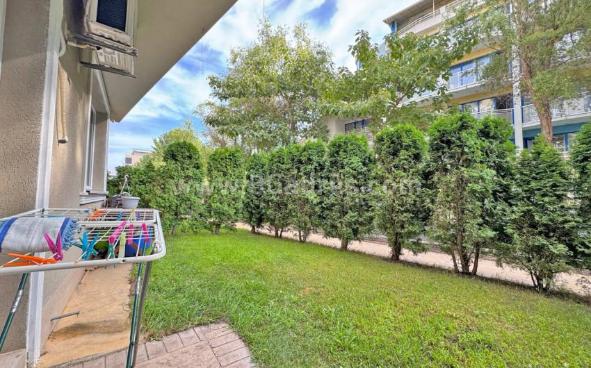 Apartment with a courtyard in the VIP Park complex І №4745