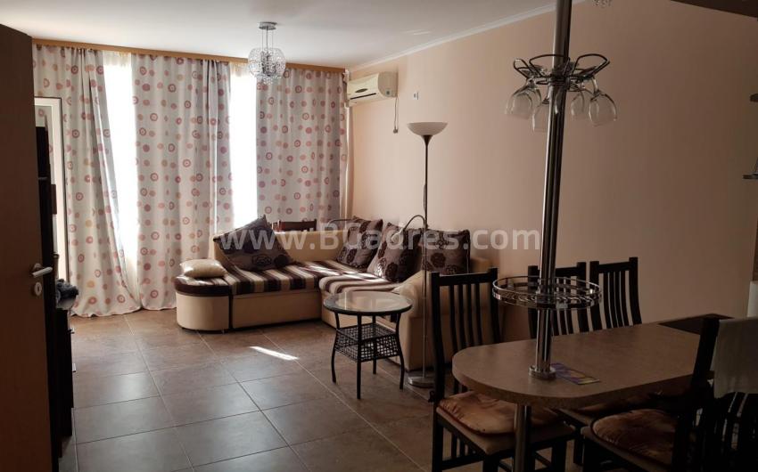 Three-room apartment for permanent residence in Pomorie | №2321