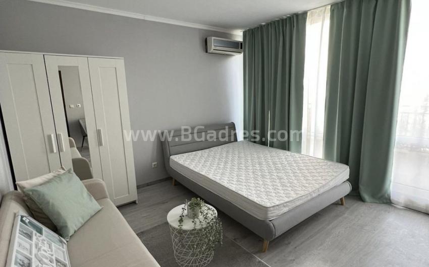 Studio with new furniture at the seaside І №2816