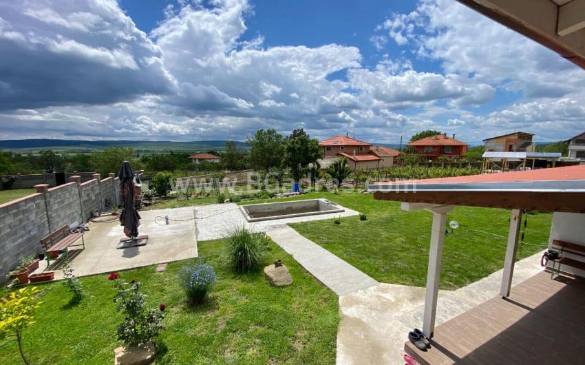 House with a swimming pool in Goritsa І №3612