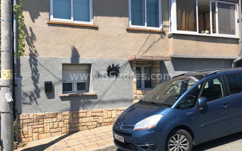 Haus für dauerhaften Wohnsitz in Malko Tarnovo I №2581