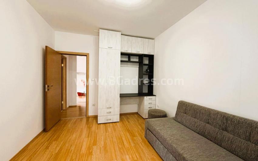 Трехкомнатная квартира по выгодной цене І №4522