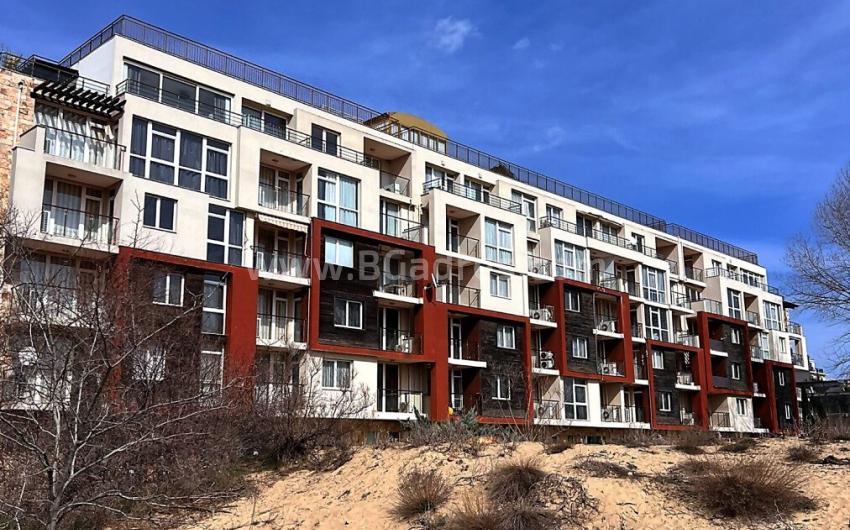 Beach front apartment in Sunny Beach І №4650