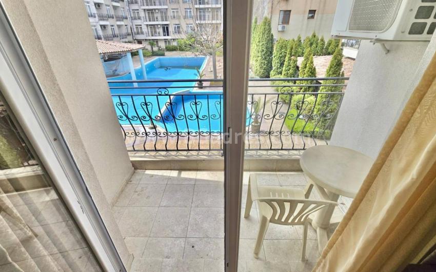 Apartment in the Dawn Park complex І №4710
