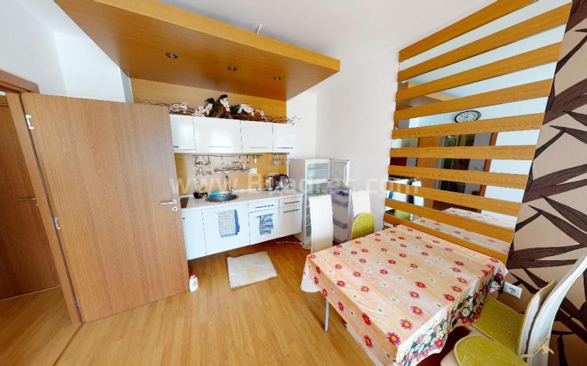 Zwei-Zimmer-Wohnung im Sweet Homes I №2484