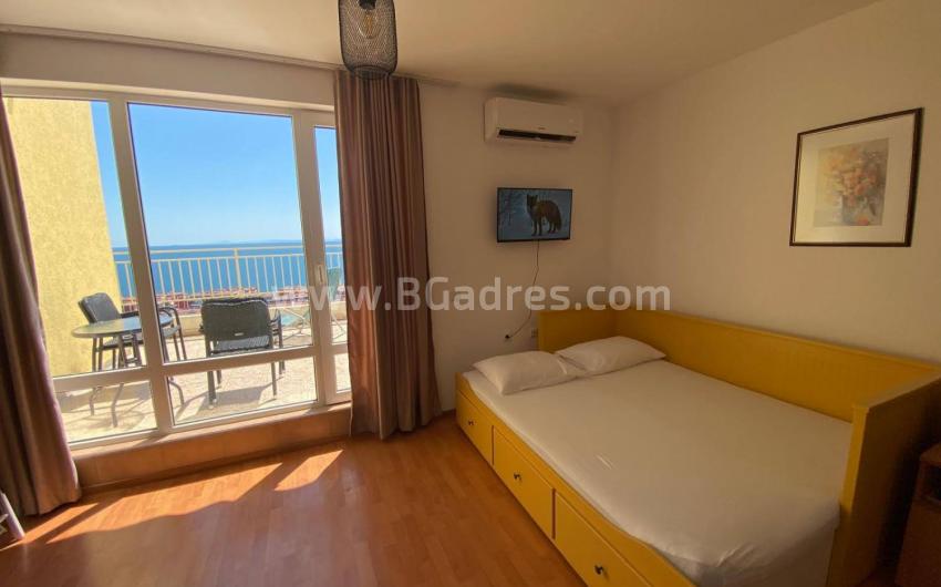 Sea view apartment in Sveti Vlas І №4763