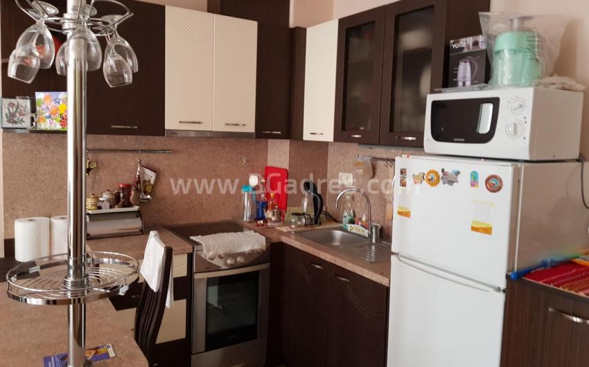 Three-room apartment for permanent residence in Pomorie | №2321