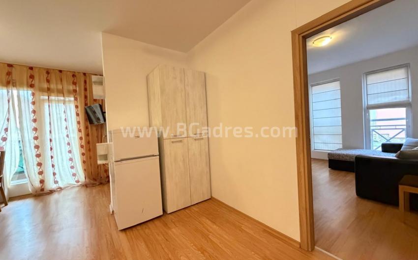 Тристаен апартамент в комплекс Съни Дей 6 І №4523