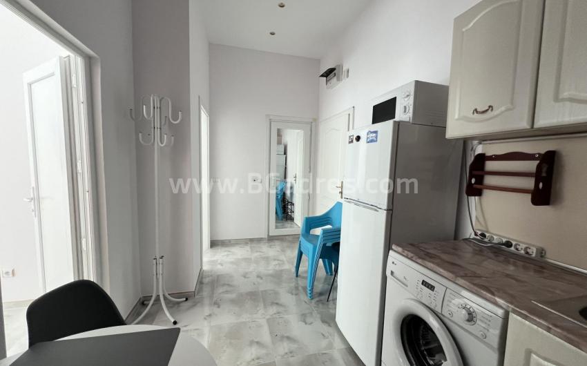 Apartment on the first sea line at a bargain price І №3647