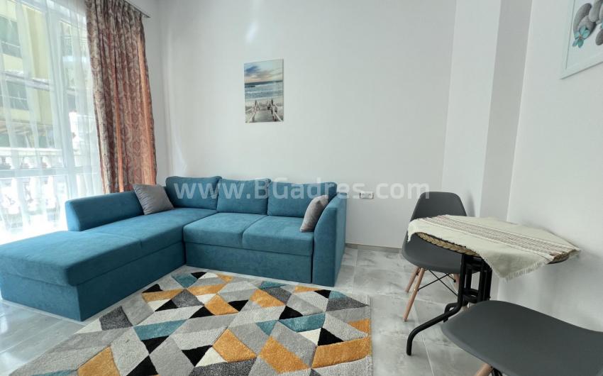 Apartment on the first sea line at a bargain price І №3647