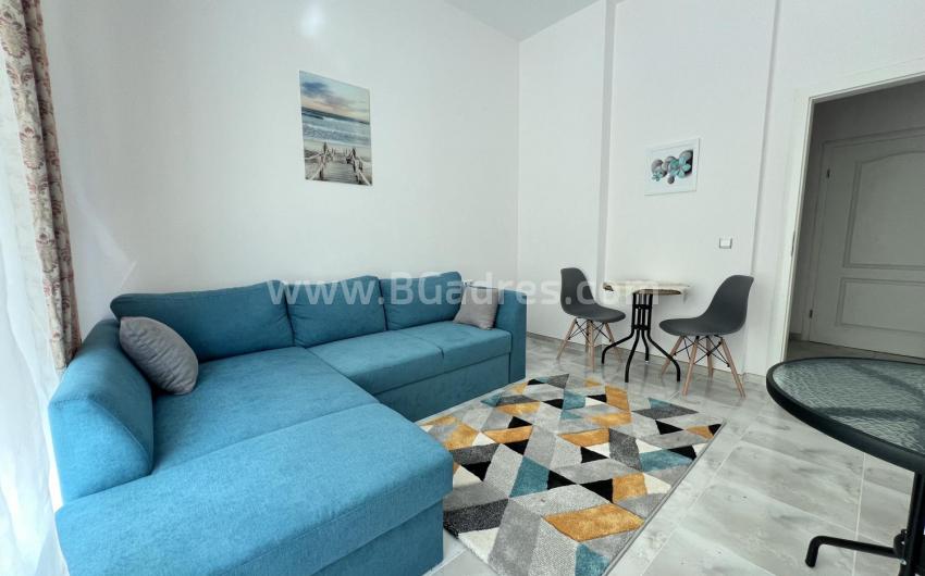 Apartment on the first sea line at a bargain price І №3647